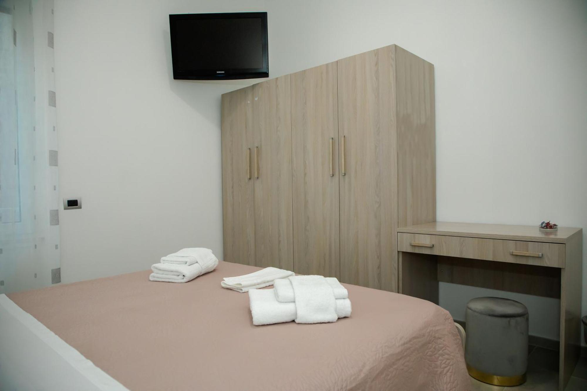 La Bella Salernitana Bed & Breakfast Salerno Bagian luar foto