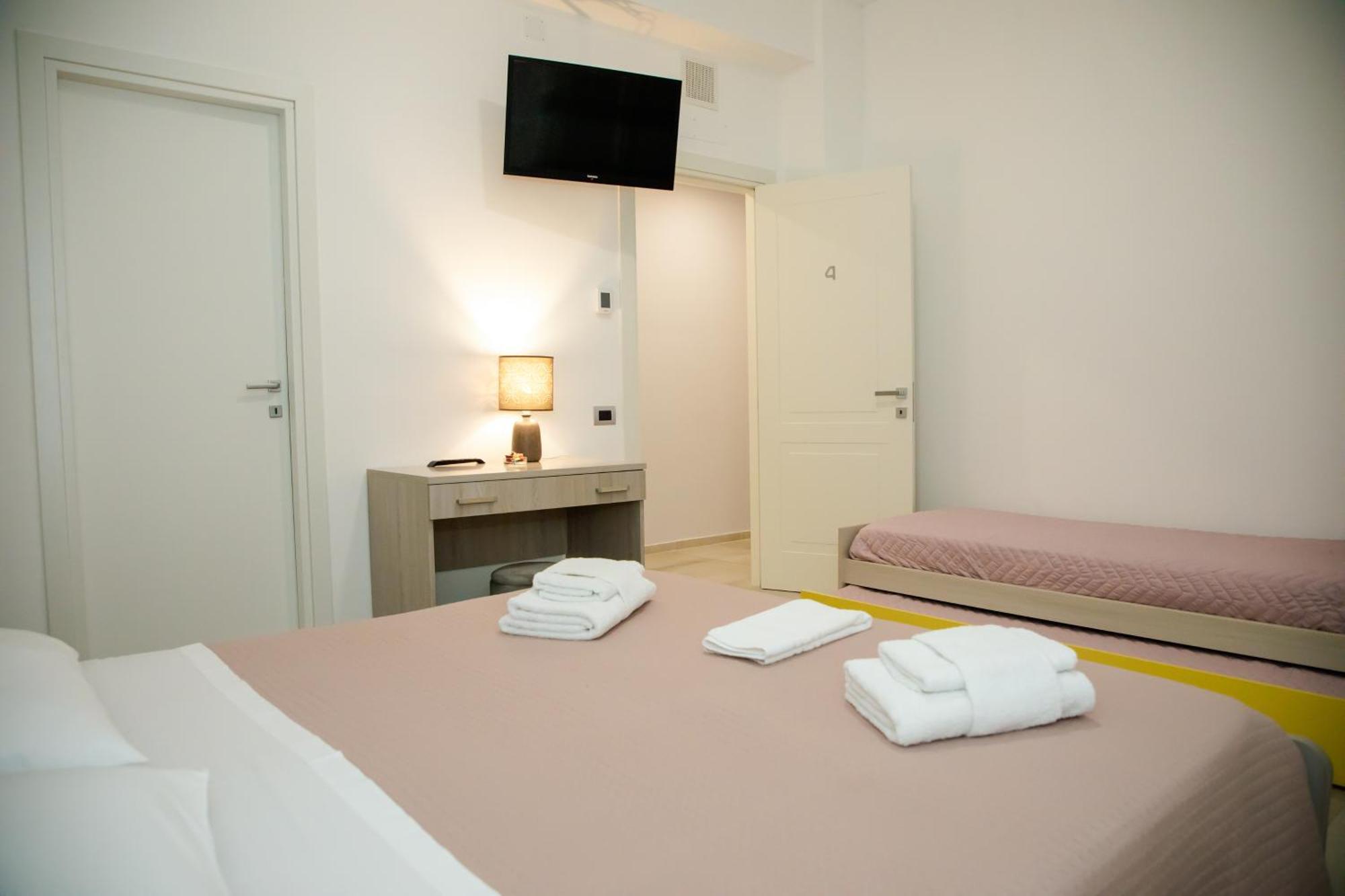 La Bella Salernitana Bed & Breakfast Salerno Bagian luar foto